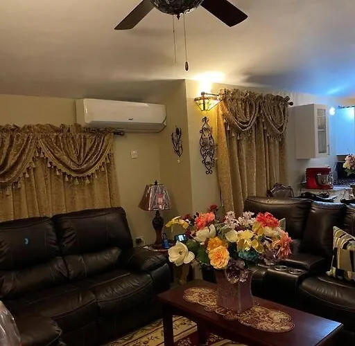 Holiday home Peaceful 1-bedroom 1bath, Wifi, Air Conditioning