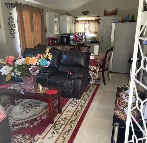 Holiday home Peaceful 1-bedroom 1bath, Wifi, Air Conditioning *